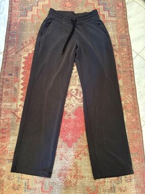 Athleta mid-rise sea soft wide leg - size XS